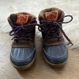 (SOLD!) Toddler boy duck style boots